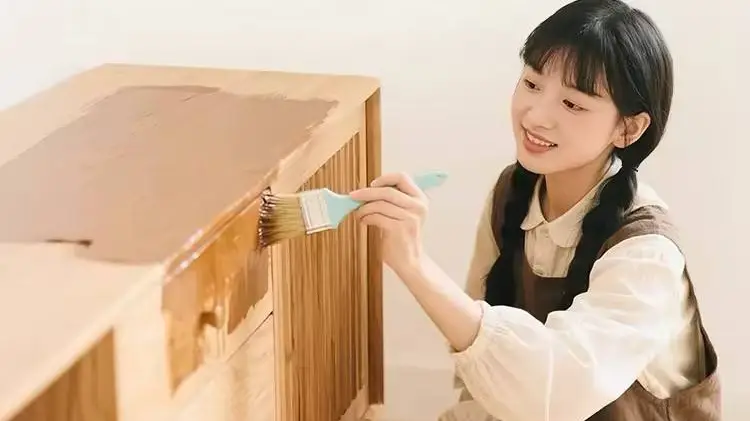 木器漆局部補(bǔ)色超省心！三青木器漆精準(zhǔn)配色，家具磕碰掉色再也不用全屋刷